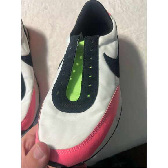 Nike Multicolored Tennis Shoes Woman’s Size 10 No Laces -Marks-Stains - Picture 3 of 13